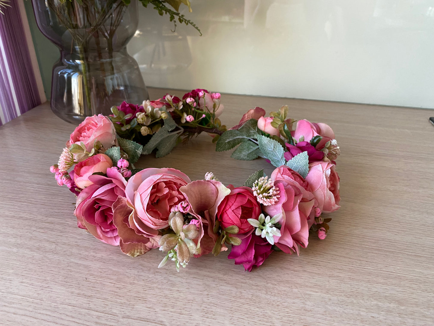 Ziedu vainadziņš rozā toņos, vidējs apjoms